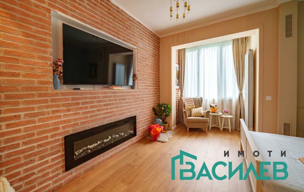 Продава се Двустаен апартамент в София, Център - 40 кв.м за 7225 €/кв.м - Снимка #3