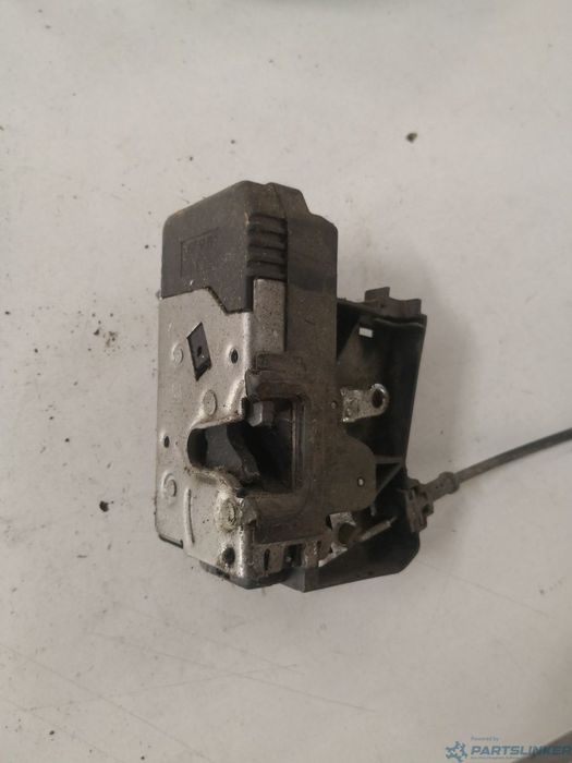 Broasca usa stanga fata OPEL VIVARO [ 2001 - 2014 ]] OEM 91166242
