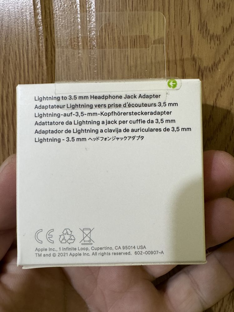 Vând Adaptor Lightning - Jack 3.5mm