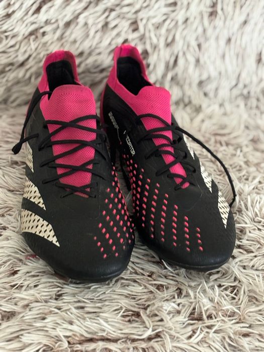 ghete fotbal adidas predator accuracy.1 fg