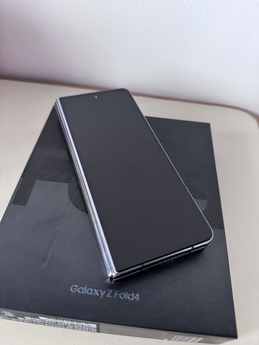 Samsung z fold 4 pentru piese
