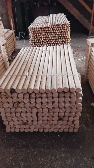 Tarusi din lemn strunjit si tratat