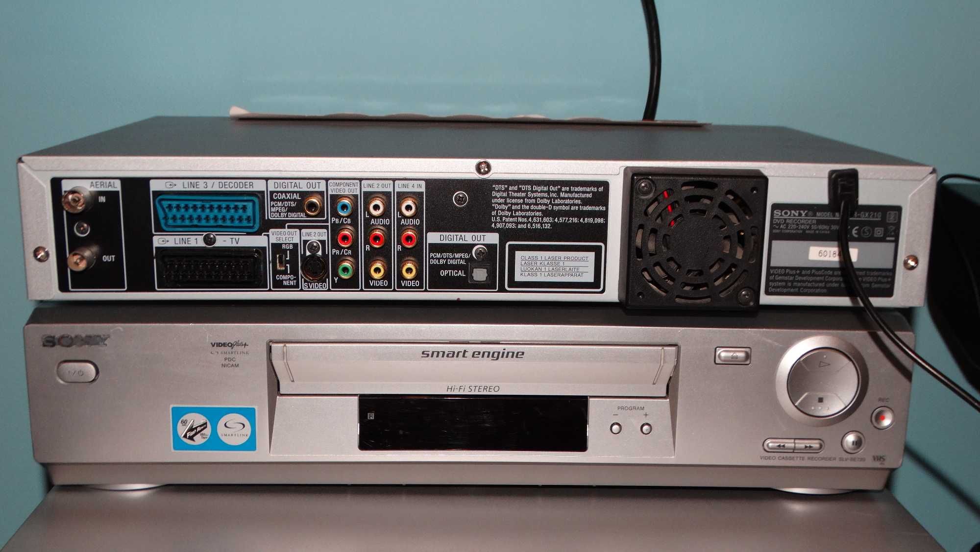 DVD Recorder Sony RDR-GX210 (Ca si nou)