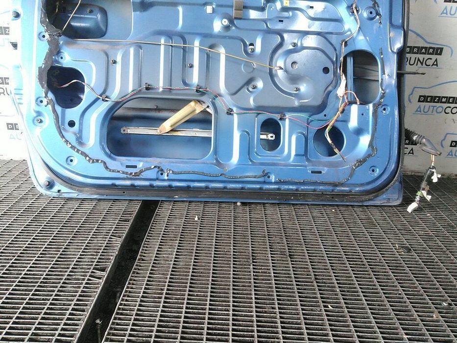Usa Stanga Fata Suzuki Jimny 1998 - 2005 SUV 2 Usi Cyprus blue Z2j (1260) Fara geam