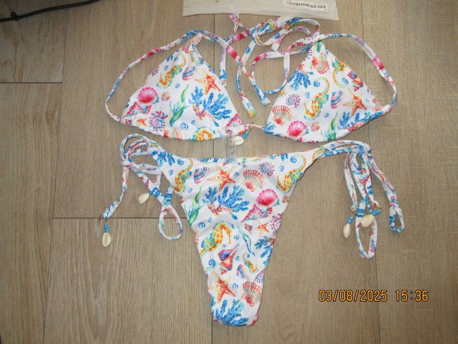 Costume de baie nepurtate trei bucati marime M