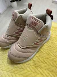 Ghete New Balance mărimea 30