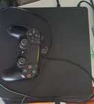 Vând PS4 slim 500GB