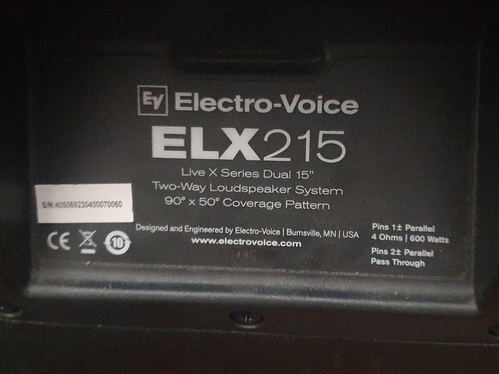 Electro-Voice.ELX215  EV sx300