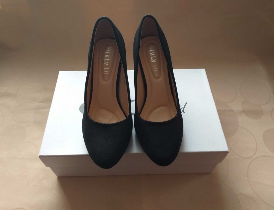 Дамски обувки на ток - НОВИ