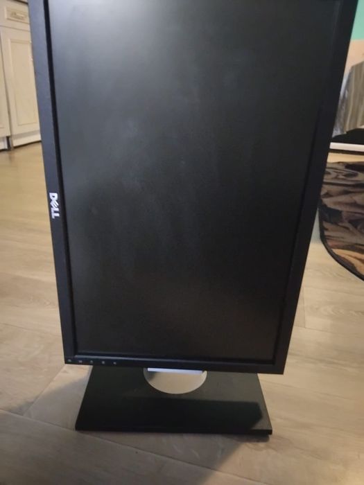 Dell ммонитор 1909W А клас''VGA DVI 1440x900