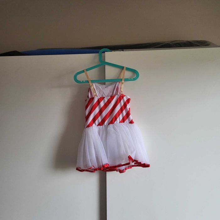 Детска рокля на райета - 7г