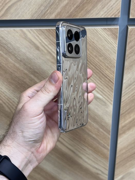 Xiomi Mi 15  Liquid Silver 12/512GB