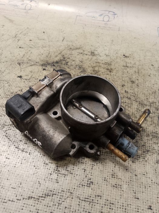 clapeta acceleratie audi a4 b8 3.0 motorina 2009