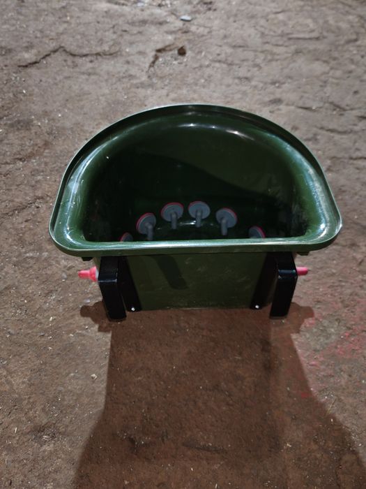 Galeata alăptare miei si iezi 15 L - 8 tetine / biberoane