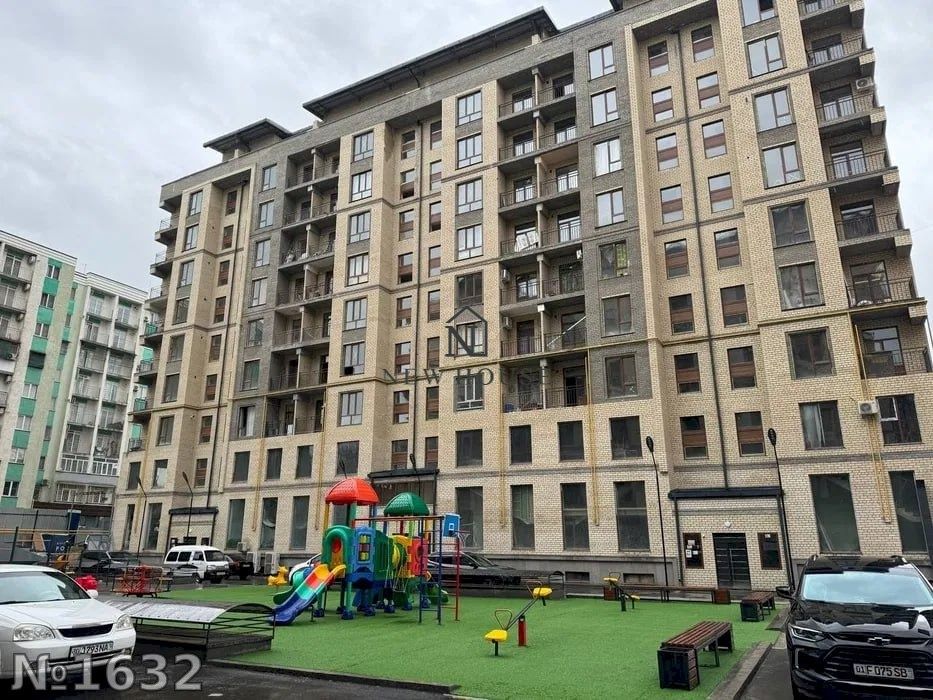 Продаётся 2х ком. Евро. Ул. Махтумкули ( Poytaxt residence )