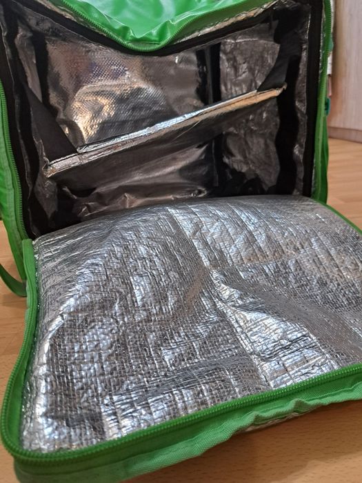 Oferta GENTI LIVRARE doar București și împrejurimi!