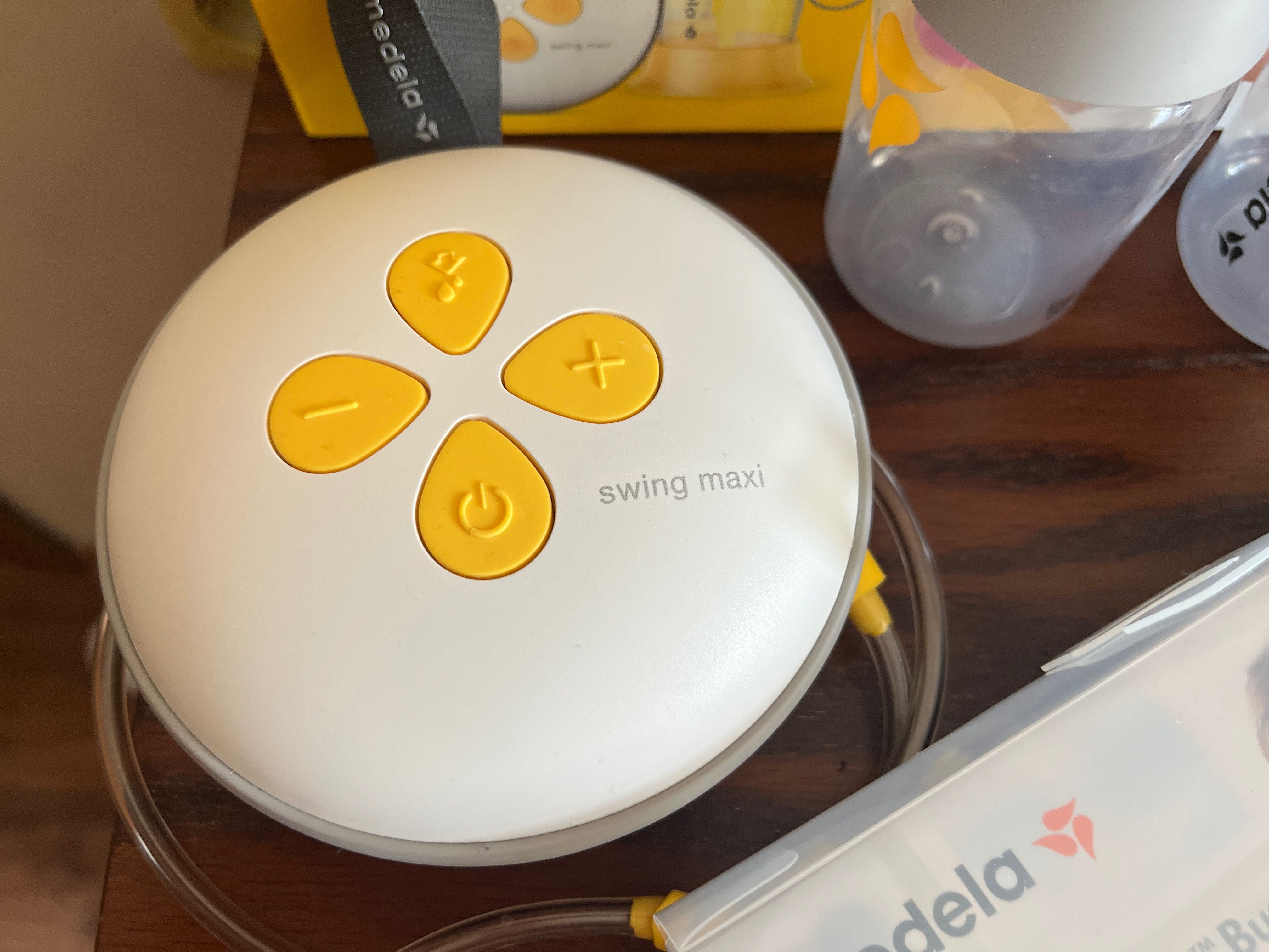 Двуфазна електрическа помпа Medela
Swing в гаранция + подарък бюстие