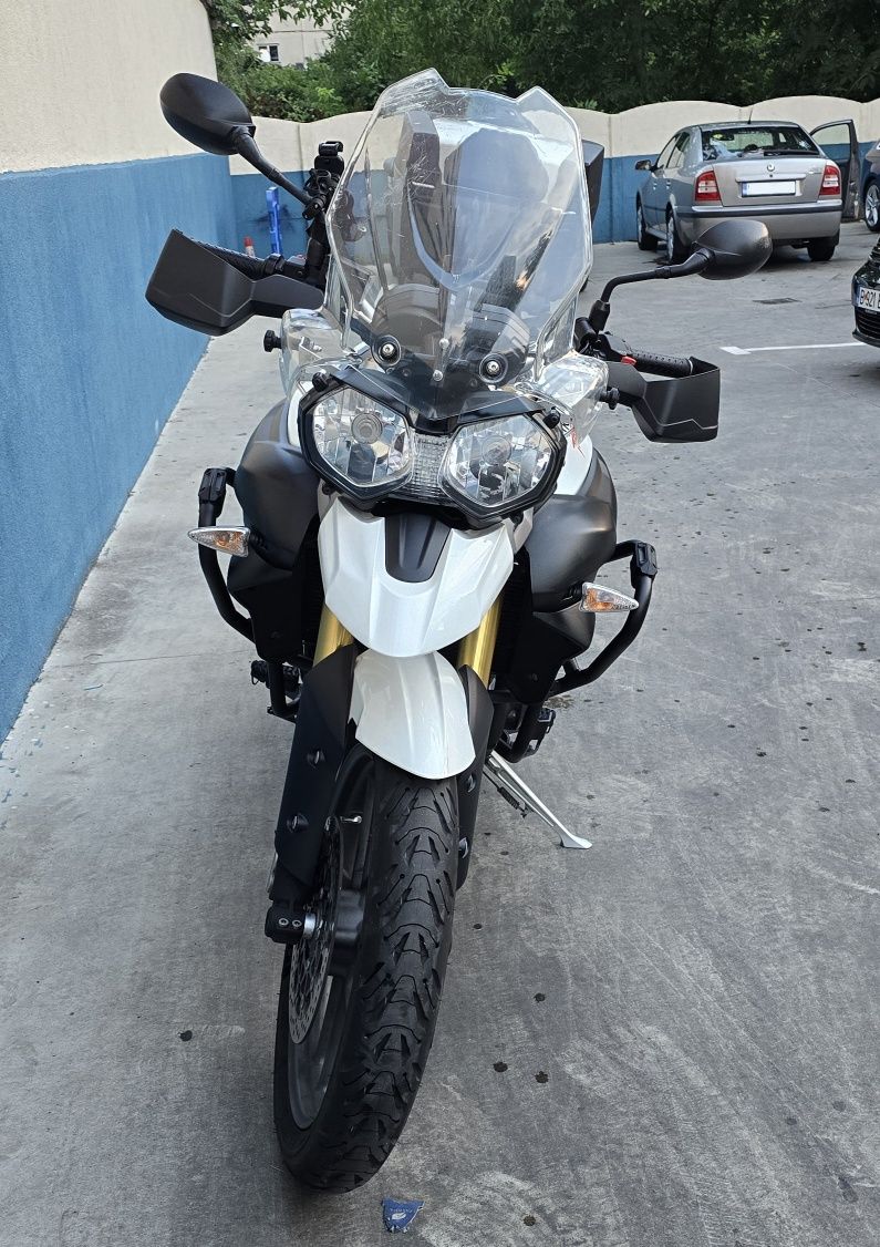 Triumph Tiger 800