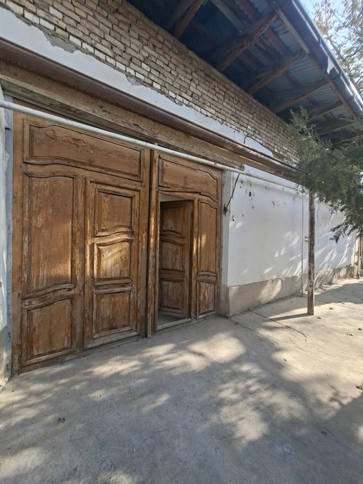 Ijaraga beriladi bollarga yoki oila samgasi unversitetga yaqin joydan