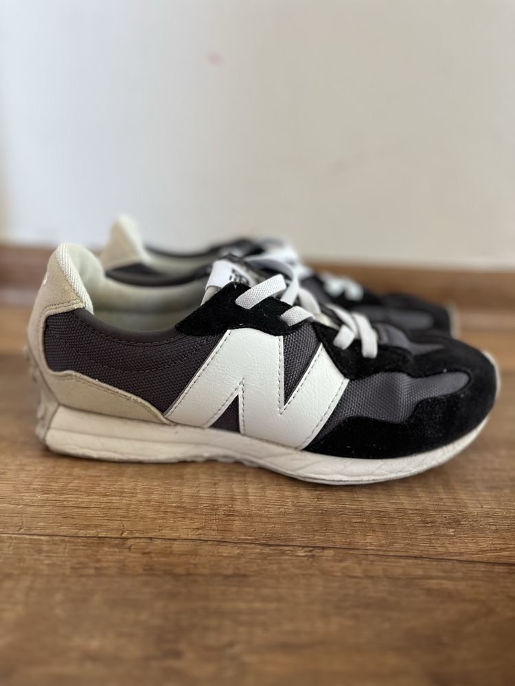 Маратонки New Balance, 35 номер
