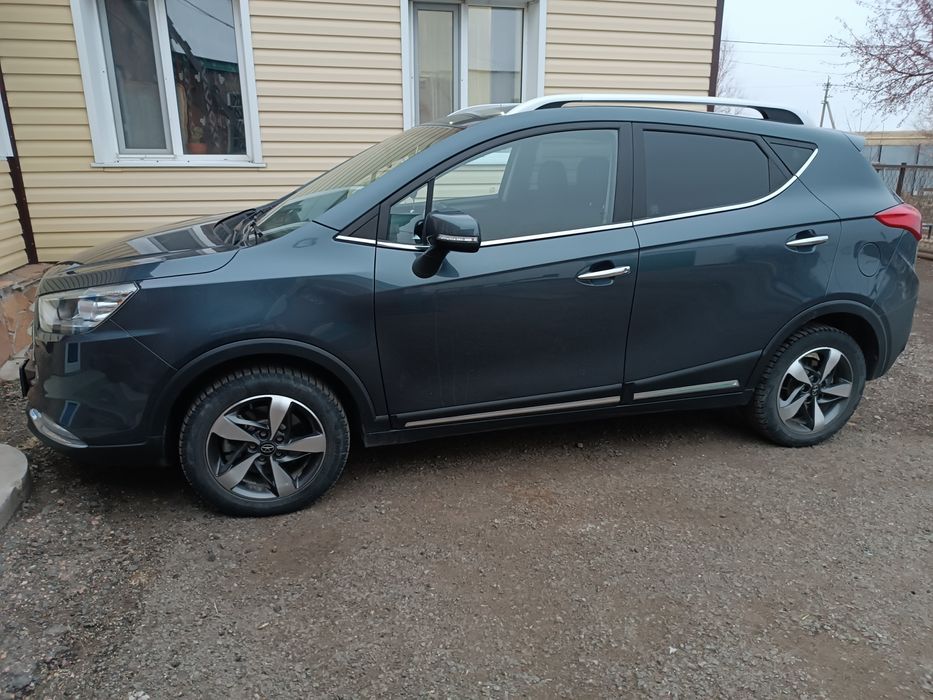 Продам автомобиль Jac S3