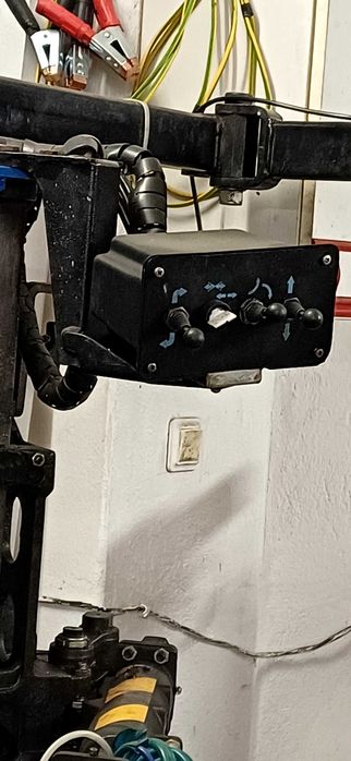 Машина-робот HOFMANN