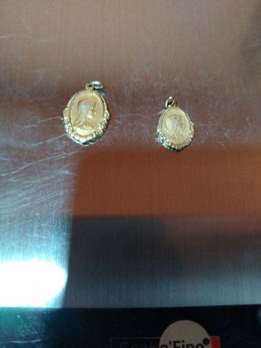 Schimb cu orice medalioane aur 14 k.