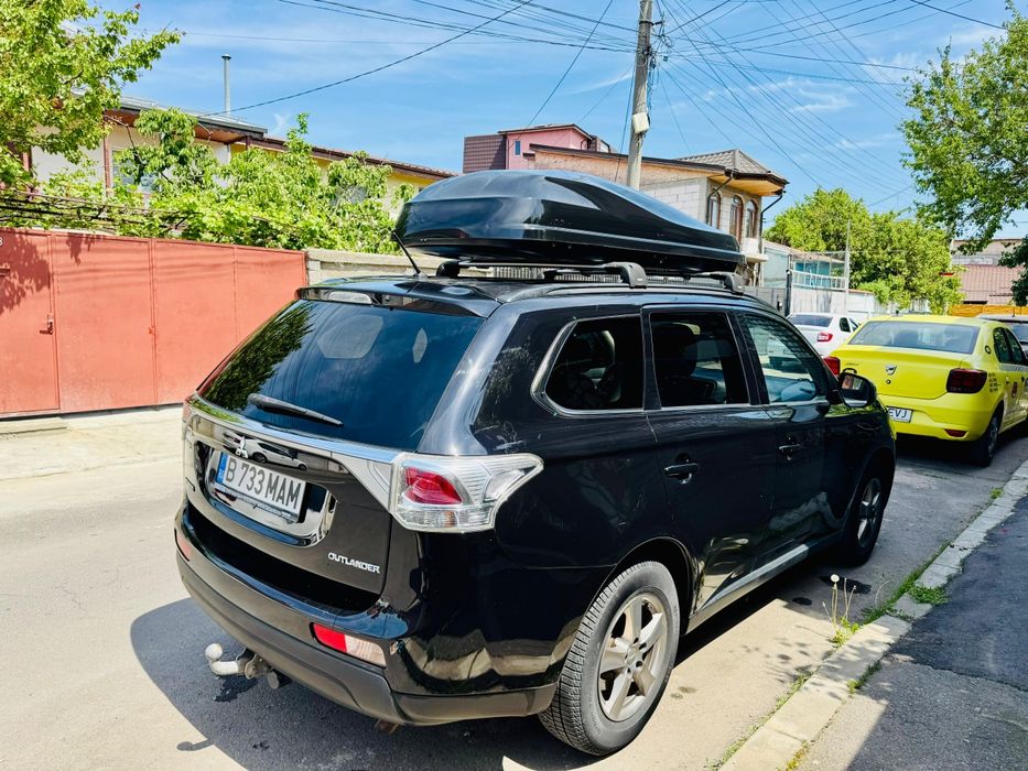 Mitsubishi Outlander 2013 facility 7locuri cutie automata