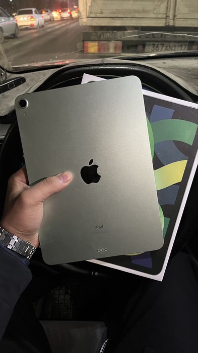 Ipad AIR 4 256гб Продам или обмен