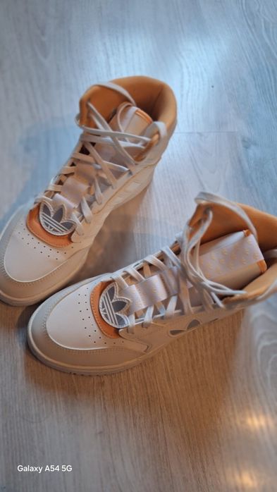 Маратонки 40номер...