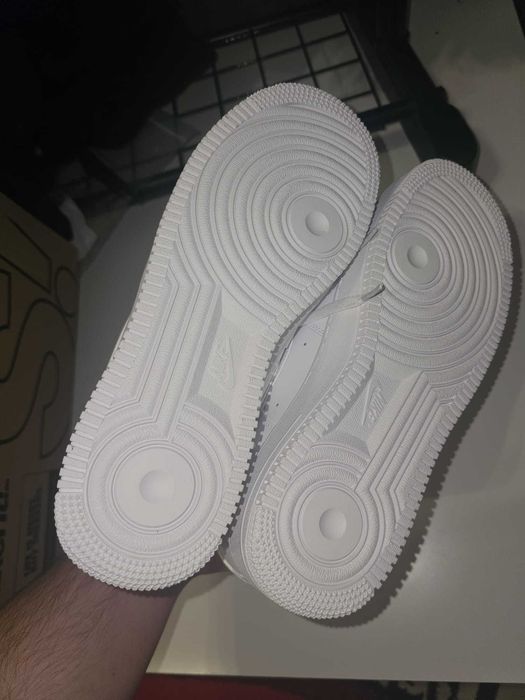 Adidasi Nike Air Force 1 Marimea 41