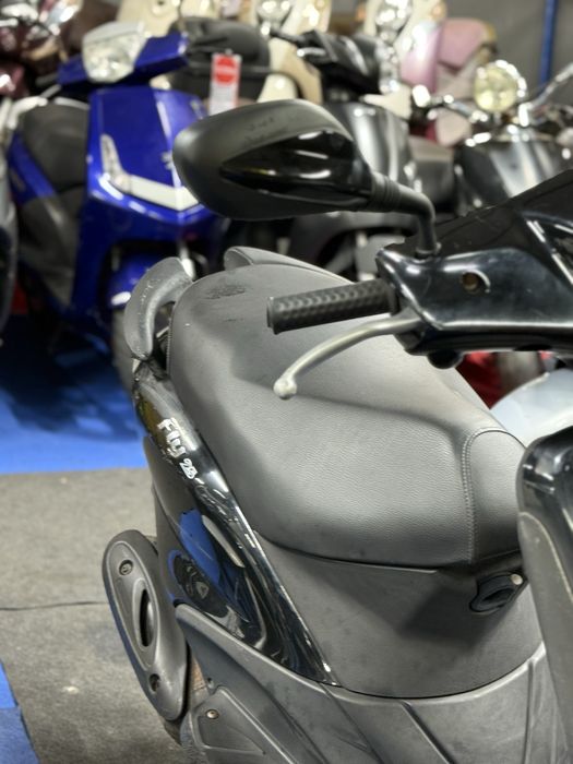 Peugeot fly 25km/h 50cc