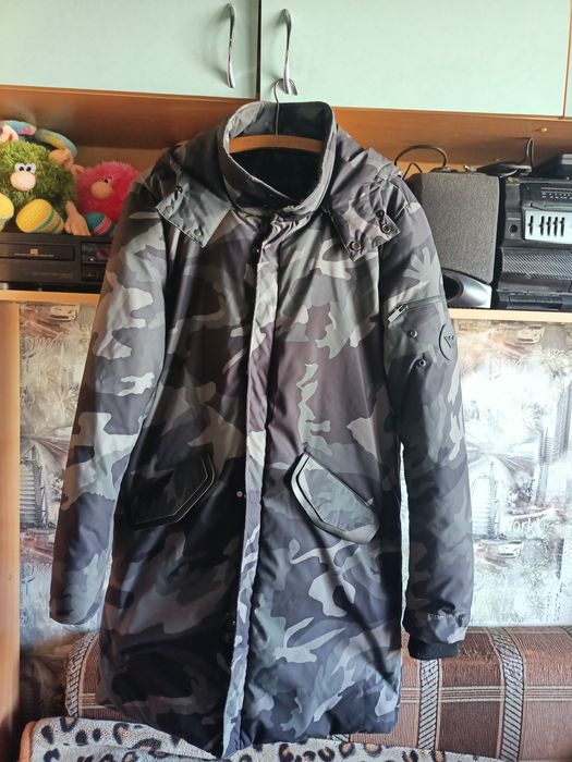 Мужская   удлинённая куртка.