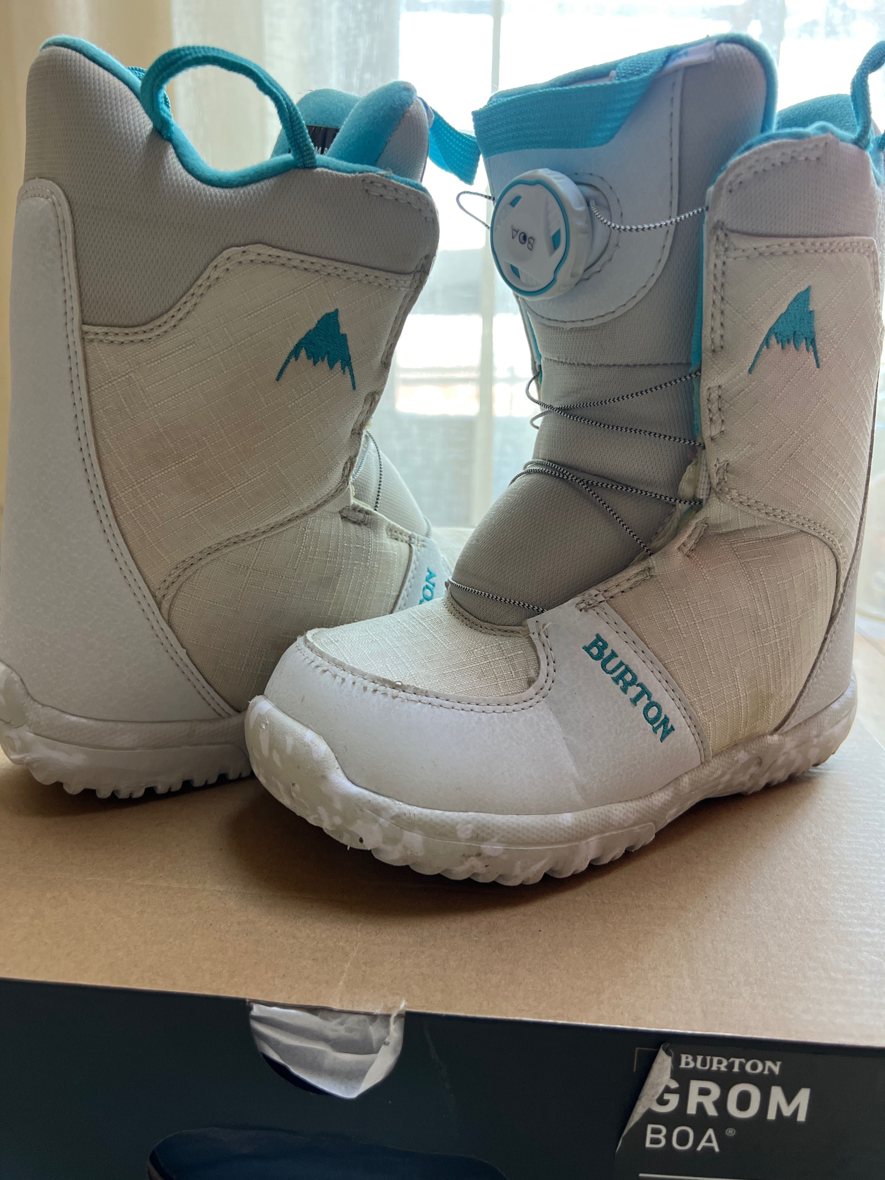 Boots snowboard Burton Grom Boa