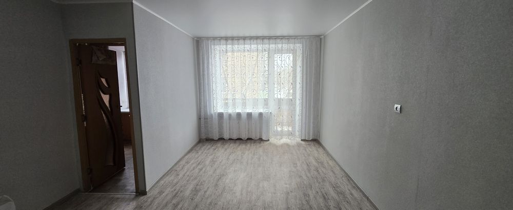 Продам квартиру 3-х комнатную