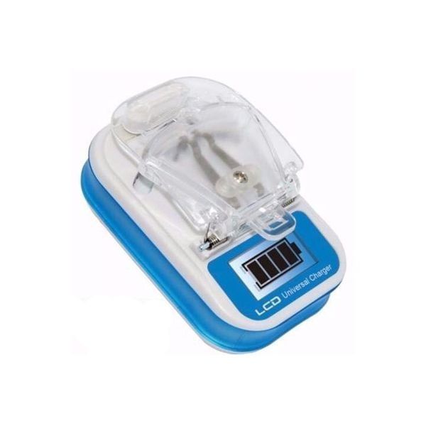 Универсално зарядно/charger за батерии на телефон, камера, фотоапарат