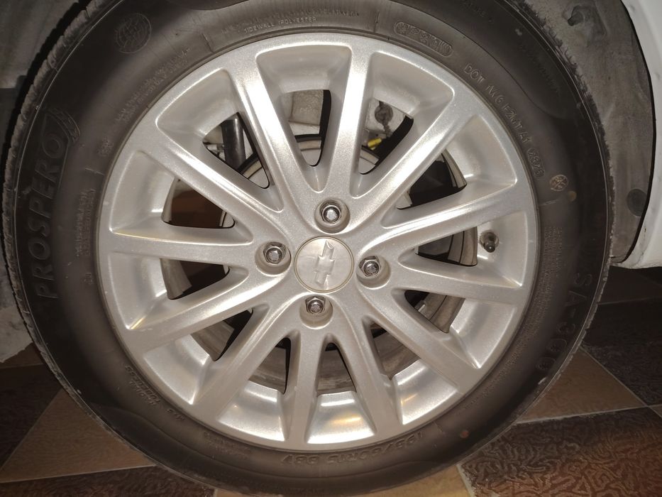 Nexia 3  3-pozitsiya 2019-yil kraska 30% Dvigatel Avtomat navarot bor