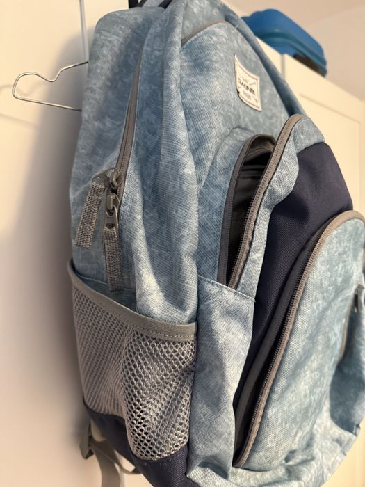 Rucsac Dakine, 40l, bleu, fara defecte ascunse