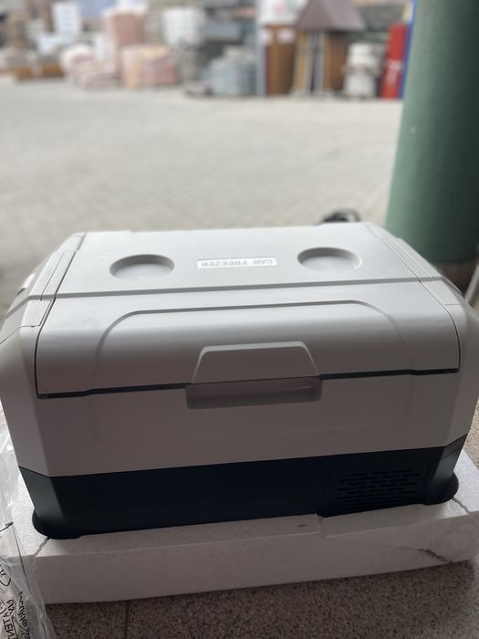 Frigider Auto Profesional 12/24/240v Compresor 35L Factura/Garantie