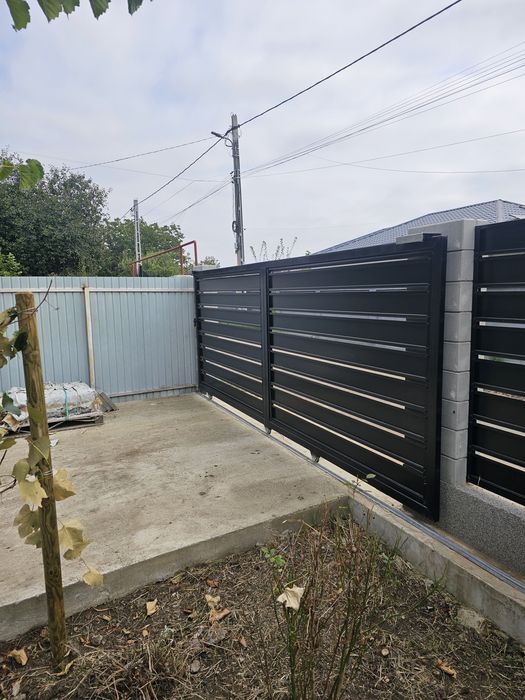 Vand casa in Aroneanu