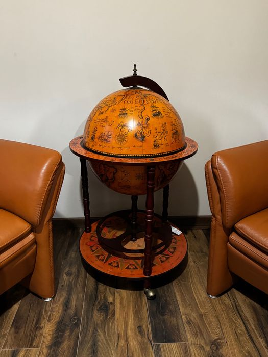 Декоративен глобус -стойка за алкохол