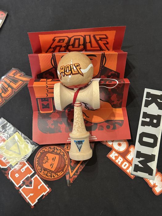 Kendama Editie Limitata Krom Pro Mod  Rolf noua originala