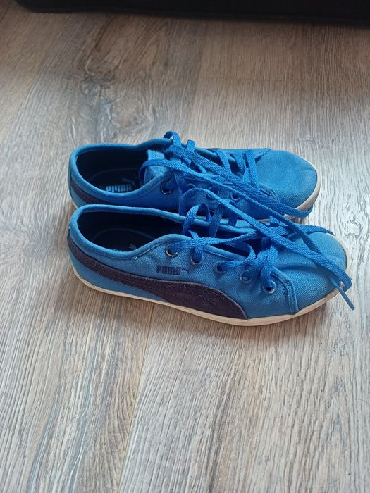 Детски обувки Puma номер 32