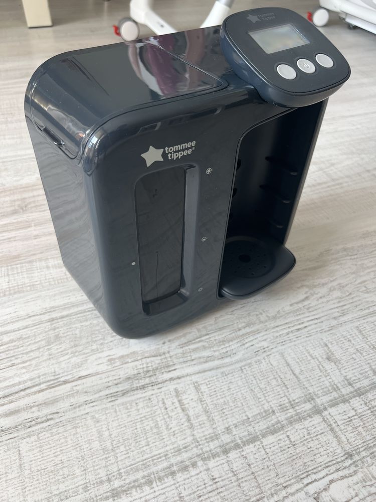 Tommie Tippee Perfect Prep за приготвяне на адаптирано мляко