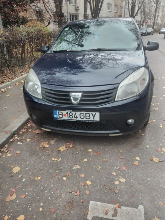 Masina Dacia Sandero