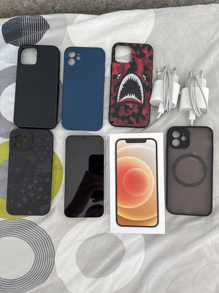 Iphone 12 64gb като нов