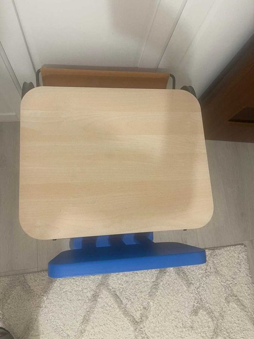 Birou + scaun pentru copii mici
