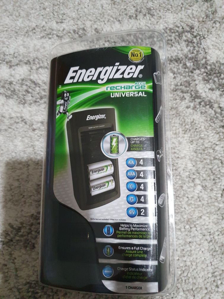 Încărcător universal Energizer