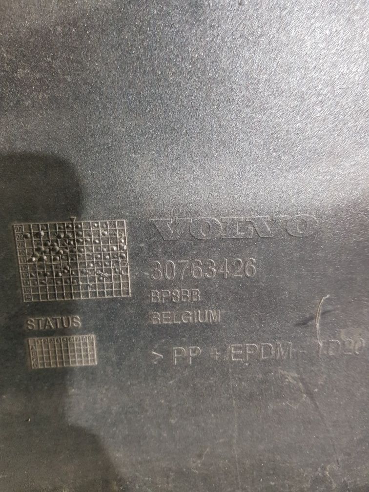 Bara spate Volvo XC60 an 2007-2012