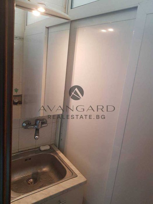 Продава се Едностаен апартамент в Пловдив, Център - 35 кв.м за 3343 €/кв.м - Снимка #3